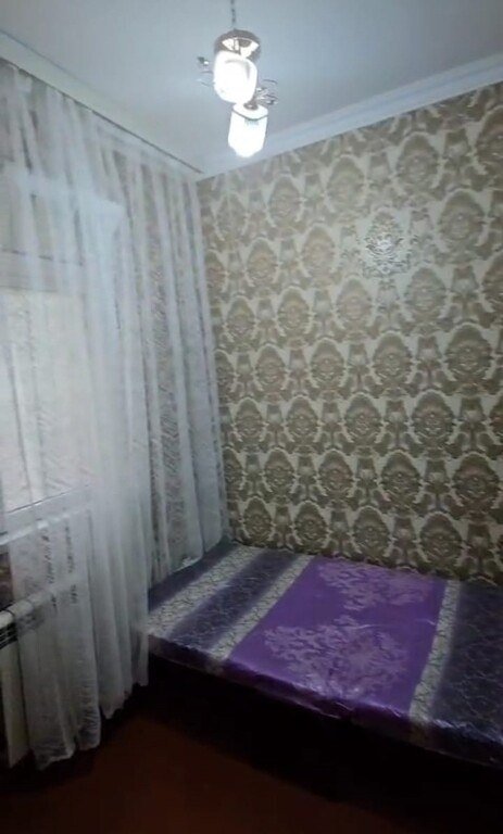 Satılır 2 otaqlı köhnə tikili, 33 m², Memar Əcəmi m.-5