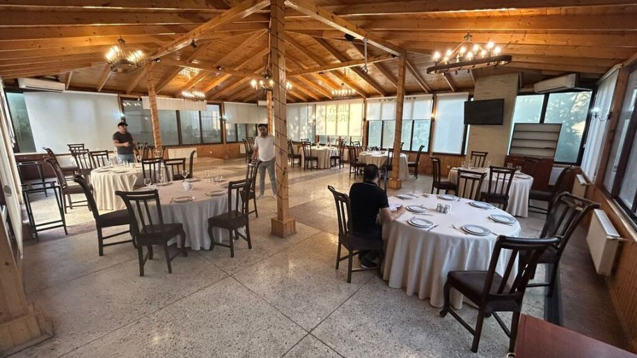 420 m<sup>2</sup> obyekt satılır, Memar Əcəmi m.-3