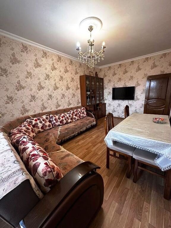 Satılır 3 otaqlı köhnə tikili, 80 m², Həzi Aslanov m.-2
