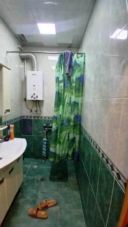 Satılır 3 otaqlı köhnə tikili, 80 m², Həzi Aslanov m.-13