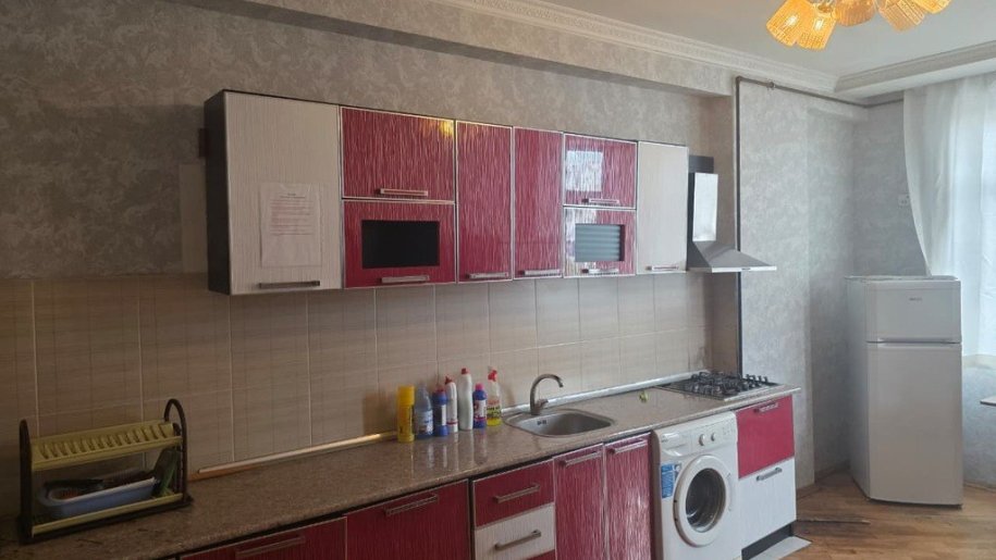 Kirayə verilir 3 otaqlı yeni tikili, 116 m², 8 noyabr-9