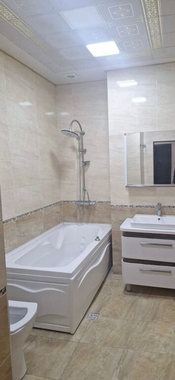 Kirayə verilir 3 otaqlı yeni tikili, 90 m², Dərnəgül m.-4