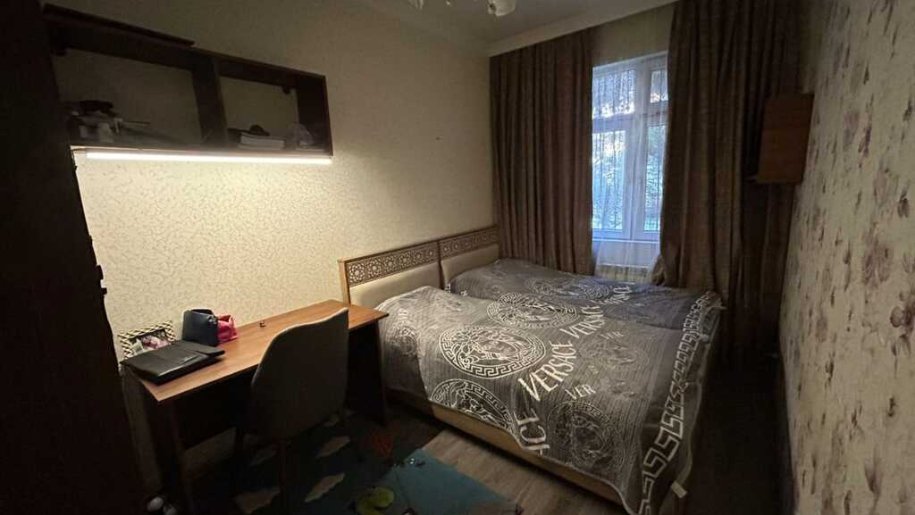 Satılır 3 otaqlı köhnə tikili, 67 m², Memar Əcəmi m.-7