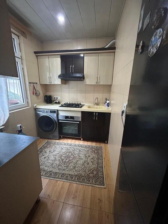 Satılır 3 otaqlı köhnə tikili, 67 m², Memar Əcəmi m.-14