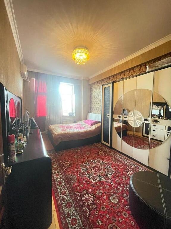 Satılır 3 otaqlı yeni tikili, 117 m², İnşaatçılar m.-11