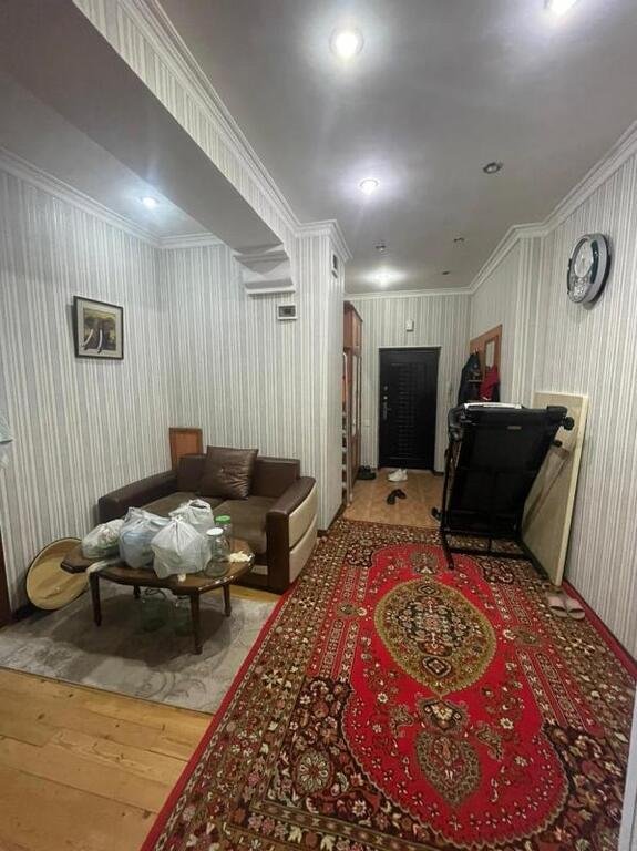 Satılır 3 otaqlı yeni tikili, 117 m², İnşaatçılar m.-12