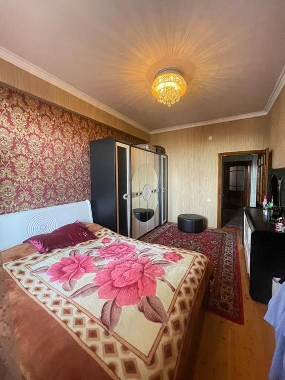 Satılır 3 otaqlı yeni tikili, 117 m², İnşaatçılar m.-13