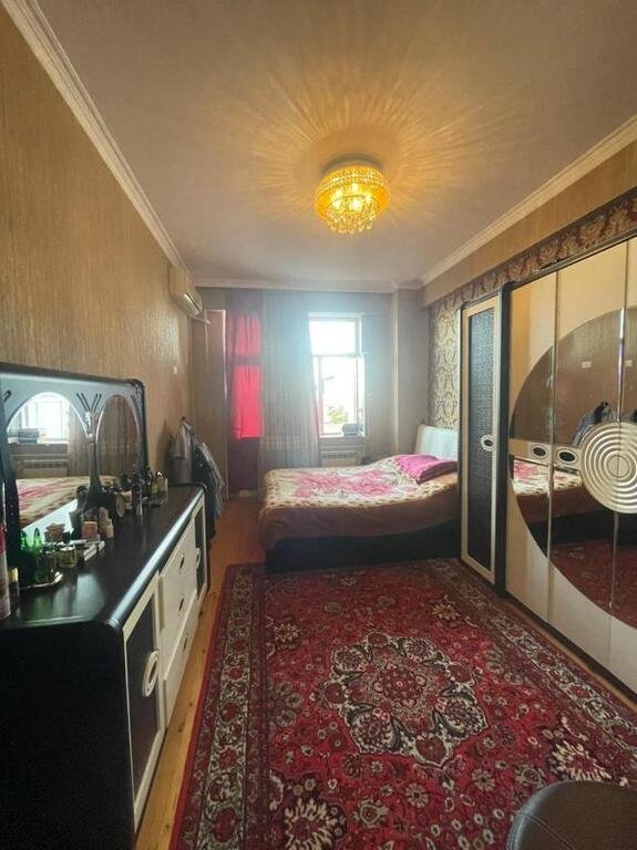 Satılır 3 otaqlı yeni tikili, 117 m², İnşaatçılar m.-17