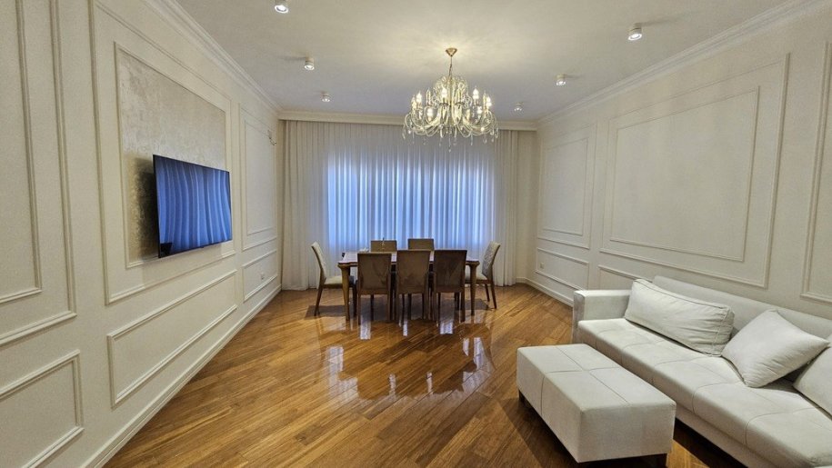 Satılır 3 otaqlı yeni tikili, 140 m², Elmlər Akademiyası m.-1