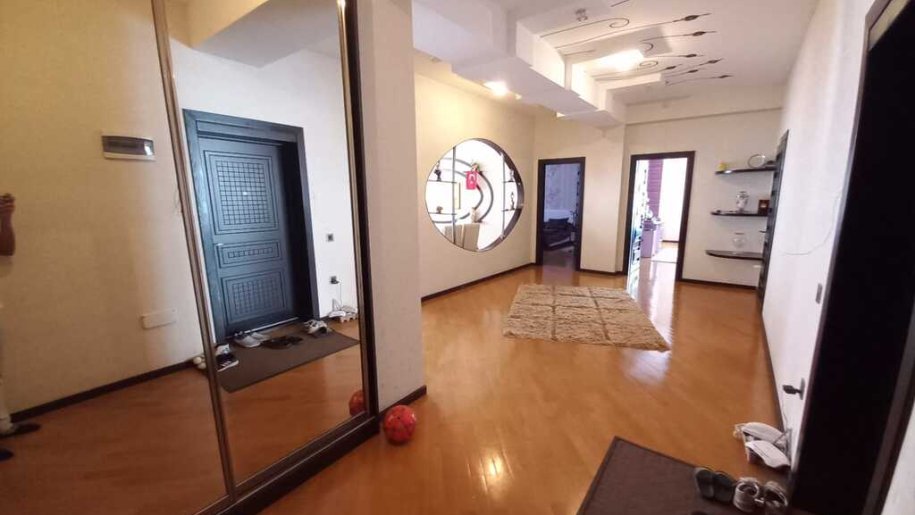 Satılır 3 otaqlı yeni tikili, 140 m², Xətai m.-2
