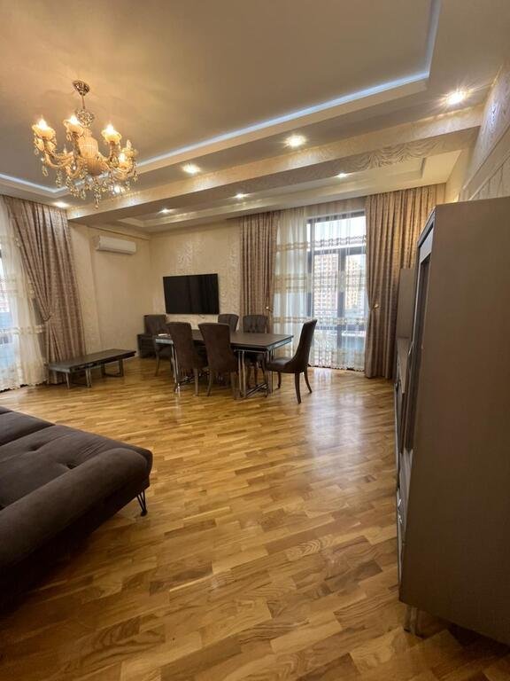 Kirayə verilir 3 otaqlı yeni tikili, 127 m², Nəsimi-2