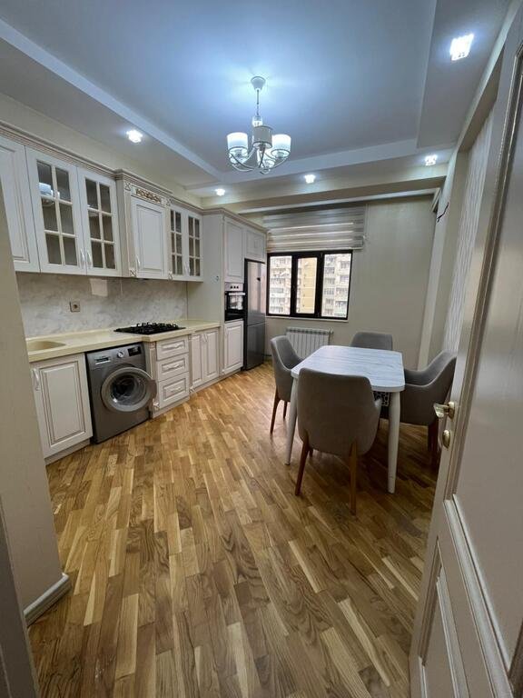 Kirayə verilir 3 otaqlı yeni tikili, 127 m², Nəsimi-4