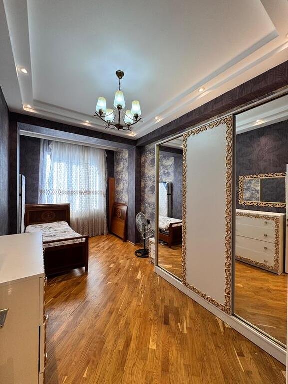 Satılır 3 otaqlı yeni tikili, 127 m², Memar Əcəmi m.-5