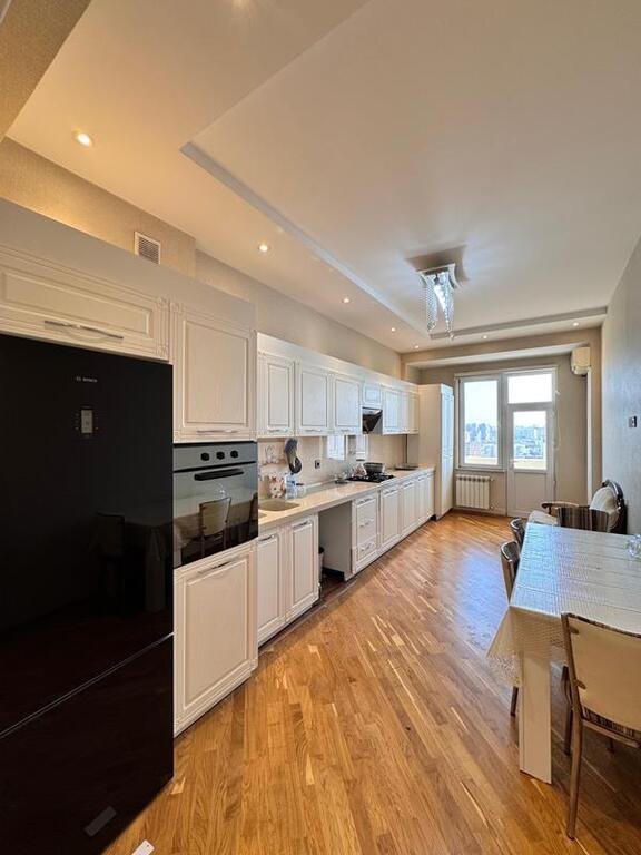 Satılır 3 otaqlı yeni tikili, 127 m², Memar Əcəmi m.-7