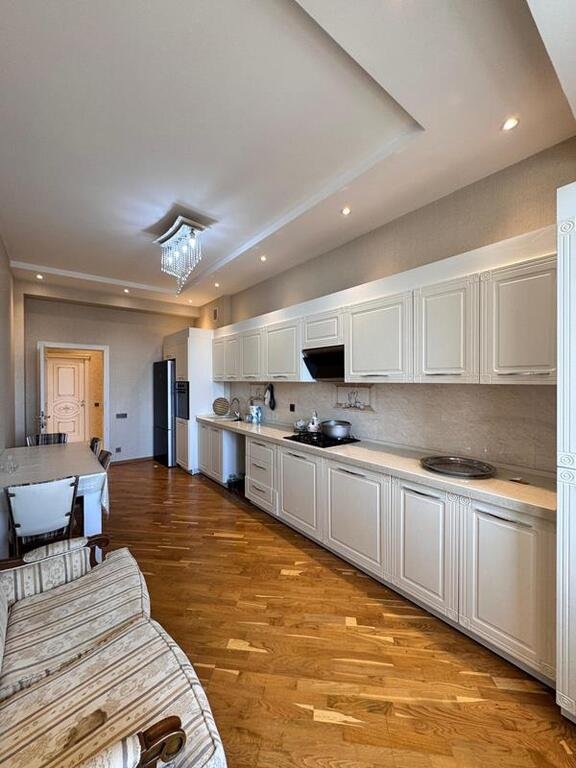 Satılır 3 otaqlı yeni tikili, 127 m², Memar Əcəmi m.-8