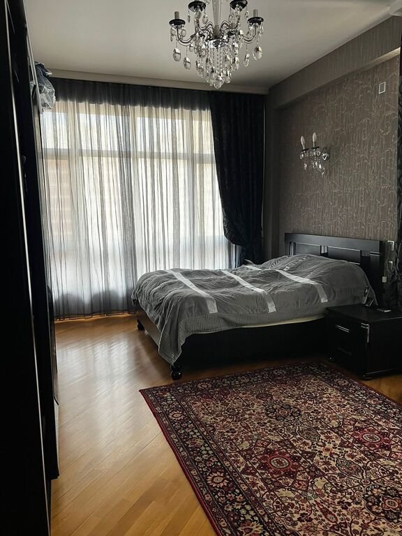 Satılır 3 otaqlı köhnə tikili, 95 m², 20 Yanvar m.-8