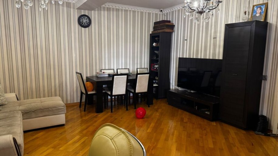 Satılır 3 otaqlı yeni tikili, 125 m², İnşaatçılar m.-1