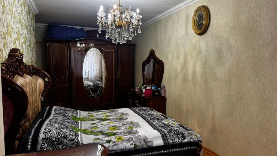 Satılır 3 otaqlı yeni tikili, 125 m², İnşaatçılar m.-6