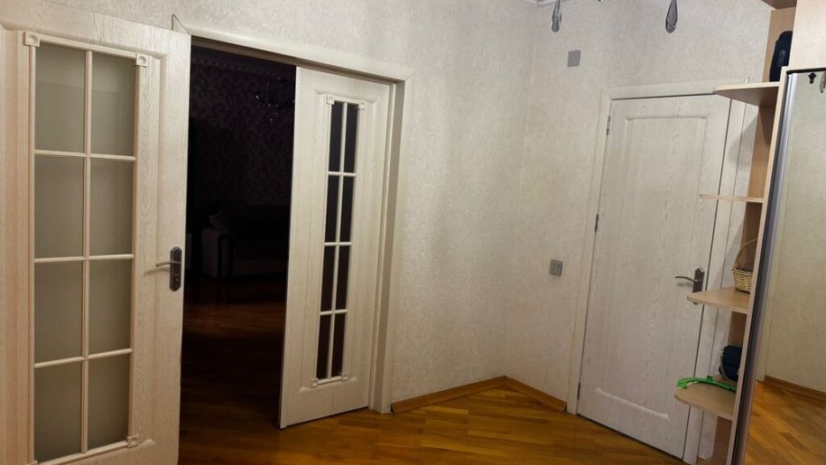 Satılır 3 otaqlı yeni tikili, 125 m², İnşaatçılar m.-15