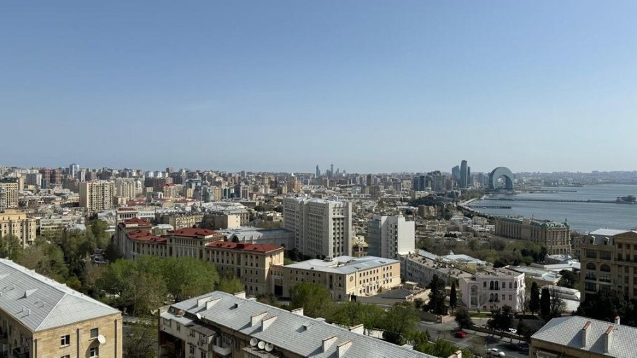 Satılır 4 otaqlı yeni tikili, 214 m², İçərişəhər m.-8