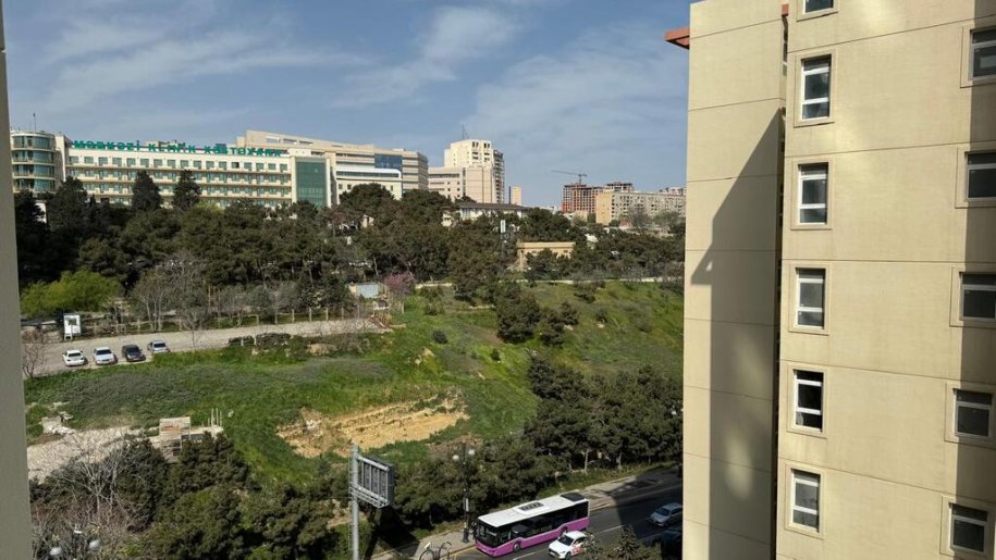 Satılır 4 otaqlı yeni tikili, 214 m², İçərişəhər m.-13