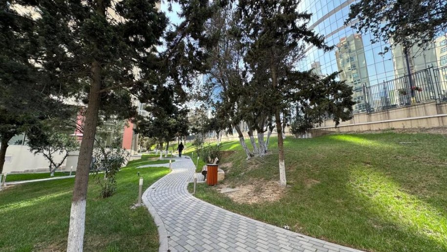 Satılır 4 otaqlı yeni tikili, 214 m², İçərişəhər m.-16