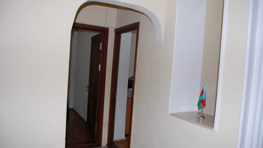 170 m<sup>2</sup> ofis icarəyə verilir, Nizami m.-7