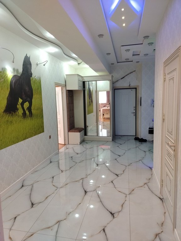 Kirayə verilir 3 otaqlı yeni tikili, 111 m², 28 May m.-3