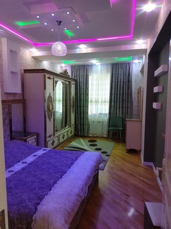 Kirayə verilir 3 otaqlı yeni tikili, 111 m², 28 May m.-6