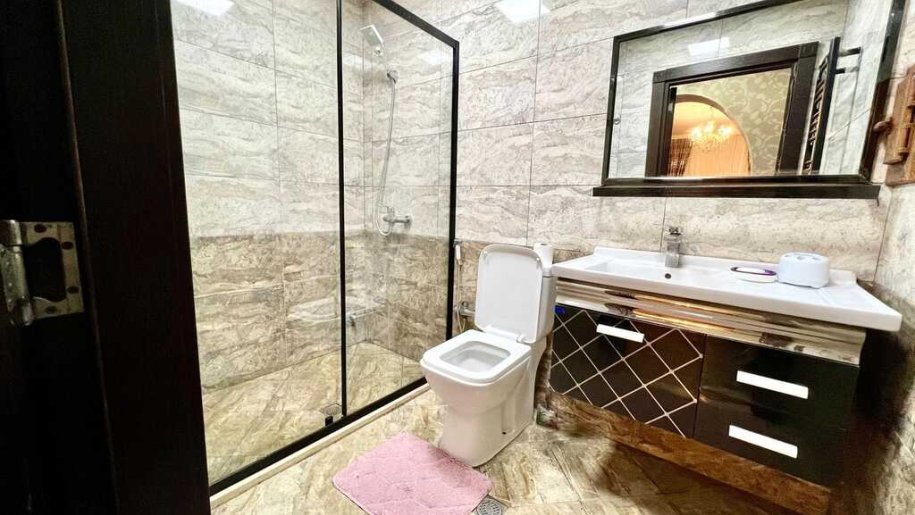 Kirayə verilir 3 otaqlı yeni tikili, 130 m², İnşaatçılar m.-9