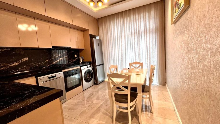 Satılır 3 otaqlı yeni tikili, 141 m², 8 noyabr-4