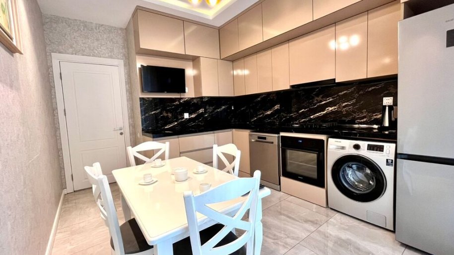 Satılır 3 otaqlı yeni tikili, 141 m², 8 noyabr-5
