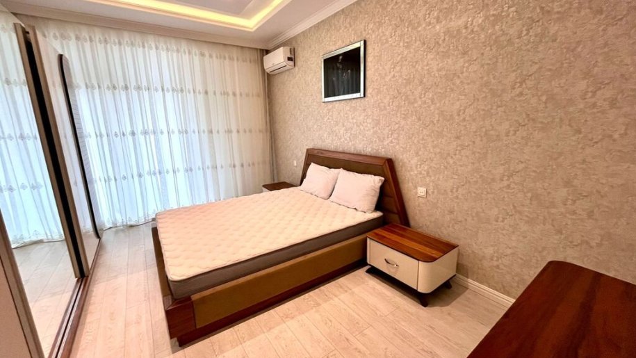 Satılır 3 otaqlı yeni tikili, 141 m², 8 noyabr-6