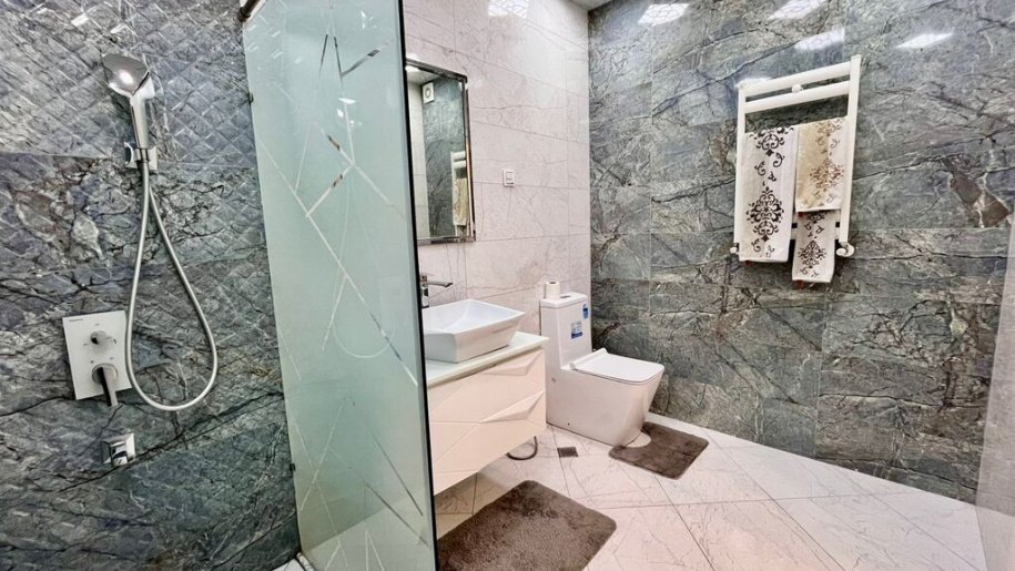 Satılır 3 otaqlı yeni tikili, 141 m², 8 noyabr-11