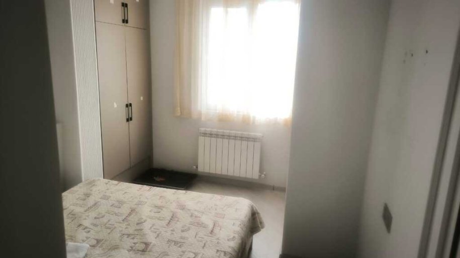 Kirayə verilir 2 otaqlı köhnə tikili, 60 m², Azadlıq Prospekti m.-2