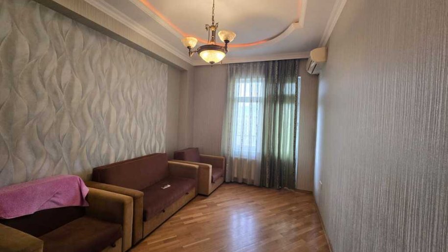Satılır 3 otaqlı yeni tikili, 149 m², 28 May m.-8