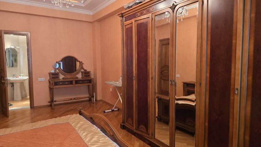 Satılır 3 otaqlı yeni tikili, 149 m², 28 May m.-23