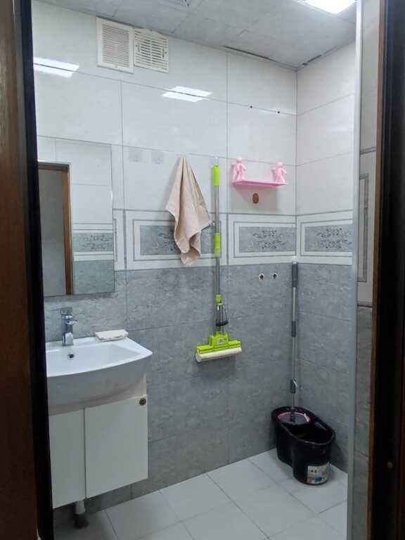 Satılır 2 otaqlı köhnə tikili, 60 m², Nəriman Nərimanov m.-12