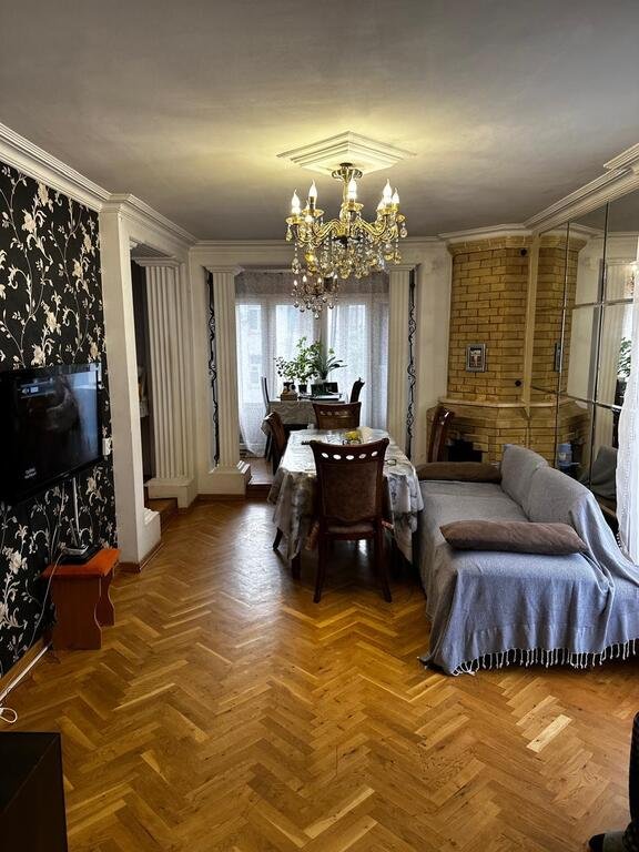 Satılır 2 otaqlı köhnə tikili, 45 m², Nizami m.-2