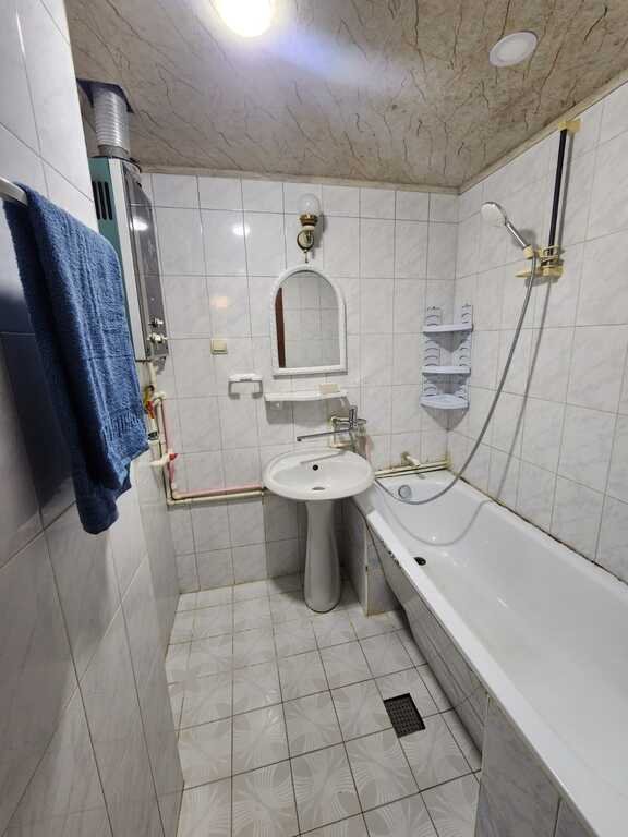 Kirayə verilir 4 otaqlı köhnə tikili, 100 m², Nəriman Nərimanov m.-4