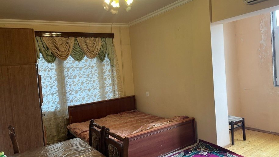 Kirayə verilir 1 otaqlı köhnə tikili, 18 m², Xalqlar dostluğu m.-5