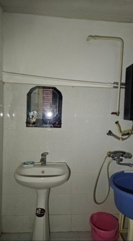 Satılır 4 otaqlı köhnə tikili, 86 m², Binə-3