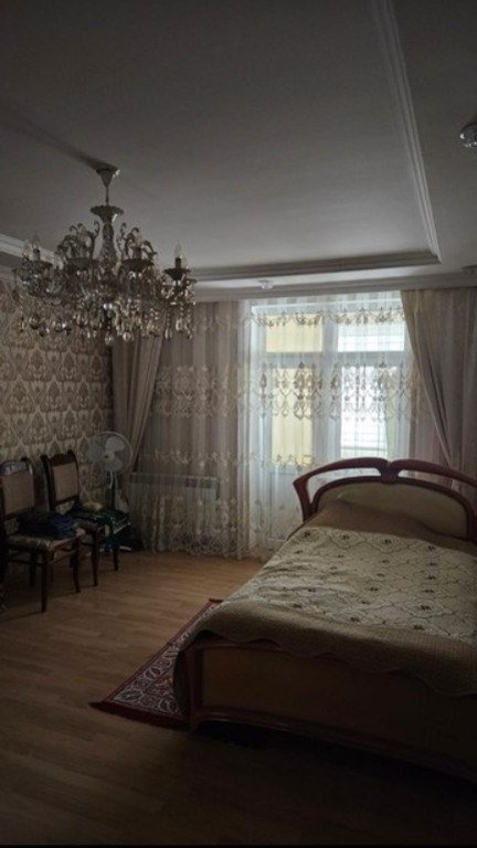Satılır 4 otaqlı köhnə tikili, 86 m², Binə-4
