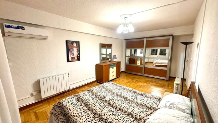 Kirayə verilir 3 otaqlı yeni tikili, 80 m², 28 May m.-6