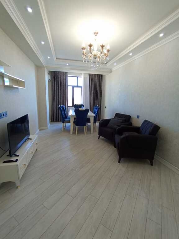 Kirayə verilir 2 otaqlı yeni tikili, 76 m², Xalqlar dostluğu m.-2