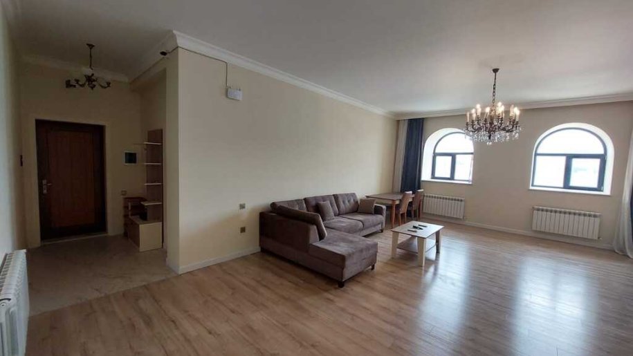 Kirayə verilir 3 otaqlı yeni tikili, 145 m², Sahil m.-4