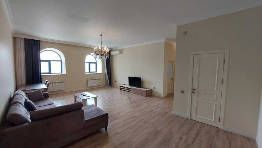 Kirayə verilir 3 otaqlı yeni tikili, 145 m², Sahil m.-5