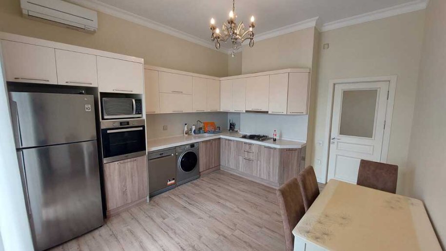 Kirayə verilir 3 otaqlı yeni tikili, 145 m², Sahil m.-14