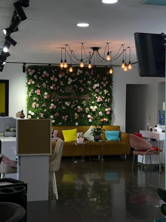 80 kv.m. obyekt icarəyə verilir, İçərişəhər m.-3