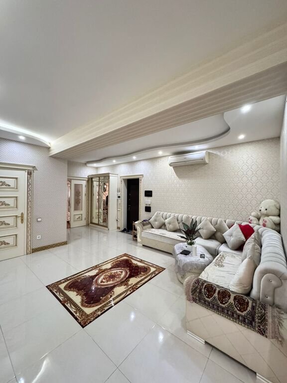 Satılır 3 otaqlı yeni tikili, 155 m², 20 Yanvar m.-5